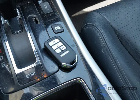 2017 Honda Accord Hybrid Ex-L из США, поврежденный, VIN JHMCR6F59HC010060